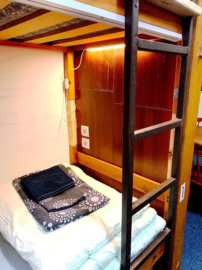 Hostel Klondike بيك بود سنيزكو المظهر الخارجي الصورة